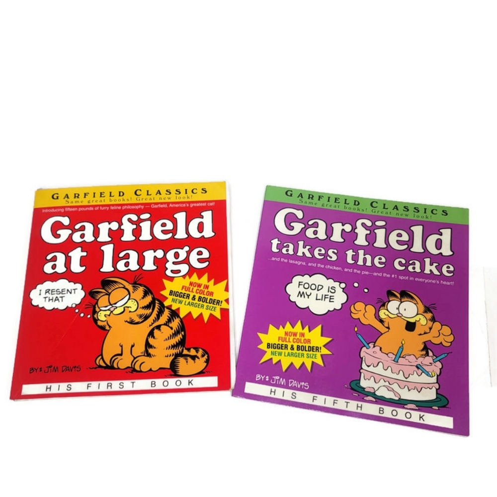Garfield classics book bundle. Garfield at large and Garfield takes the cake